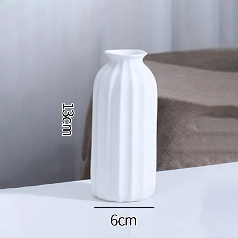 White Ceramic Bud Vase Decorative Nordic Home Decor